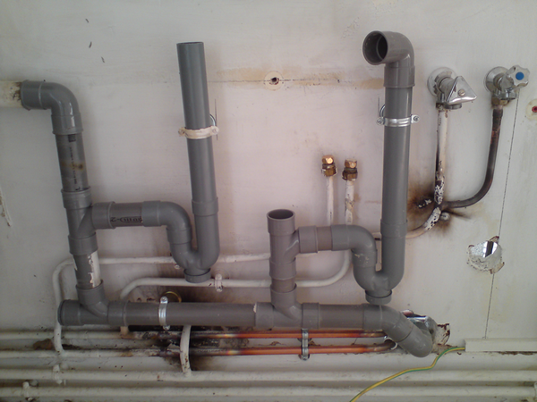Contribution- schéma de double siphon de machine a laver (Page 1) – Réseaux  d'évacuations et ventillation primaire/secondaire – Plombiers Réunis