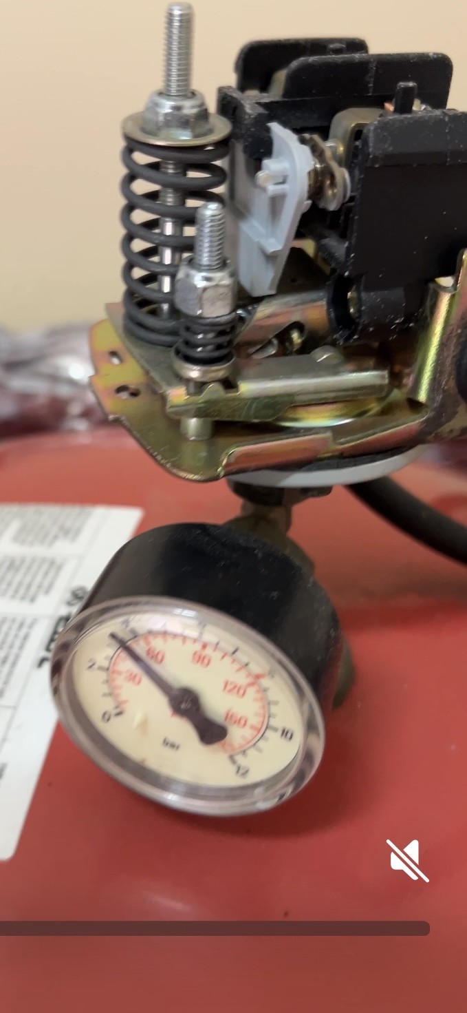 1762538556-pressostat.jpg