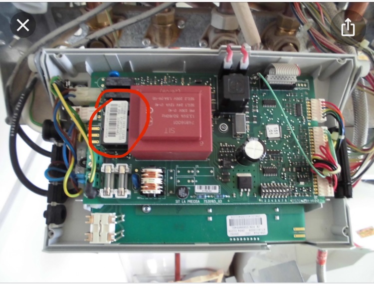 carte electronique.jpg, 134.68 kb, 750 x 577