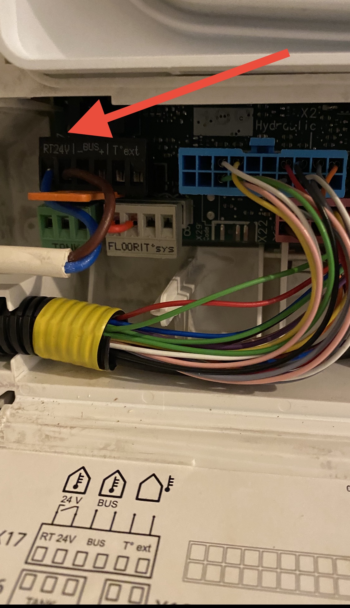 Branchement thermostat connecté Netatmo sur chaudière gaz Saunier Duval