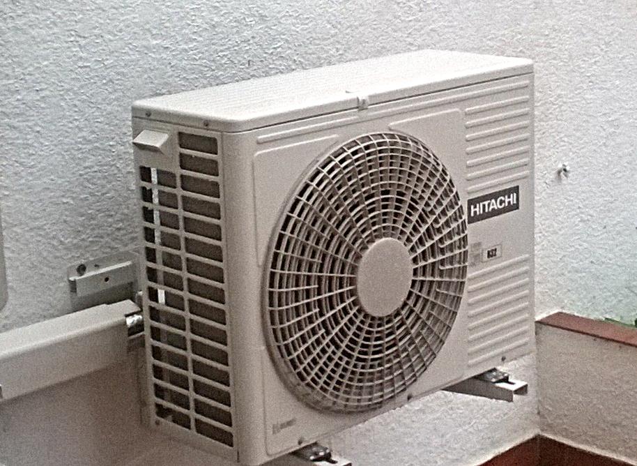 moteur extérieur.jpg, 153.79 kb, 914 x 668