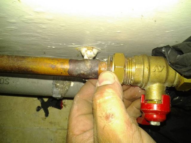 Ecrou cassé, position