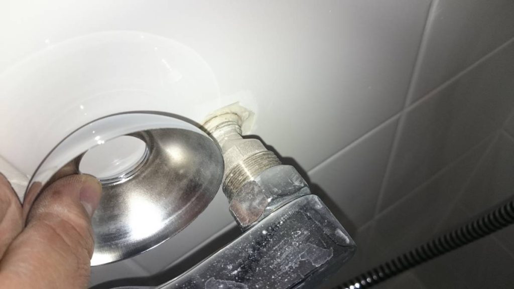 Raccords excentrique trop long