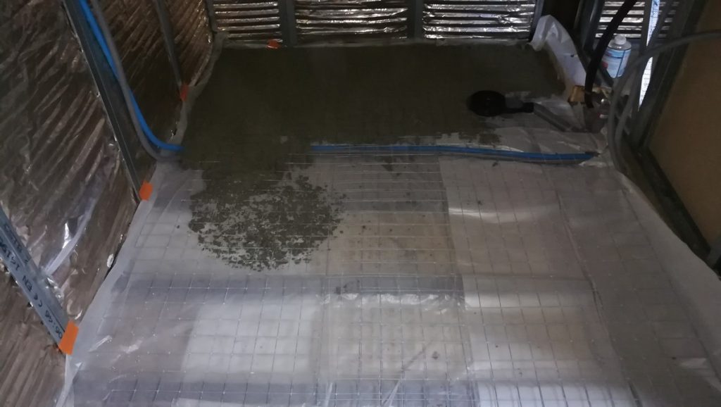 Préparation du support avec du polyane