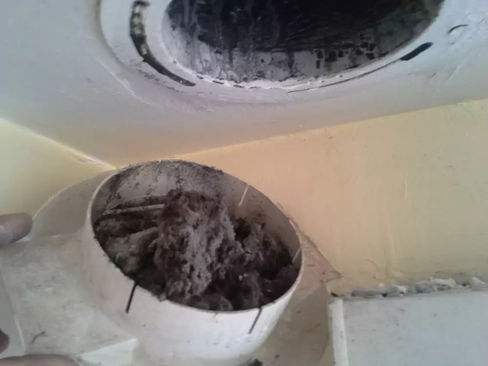 Sortir la grille de son logement