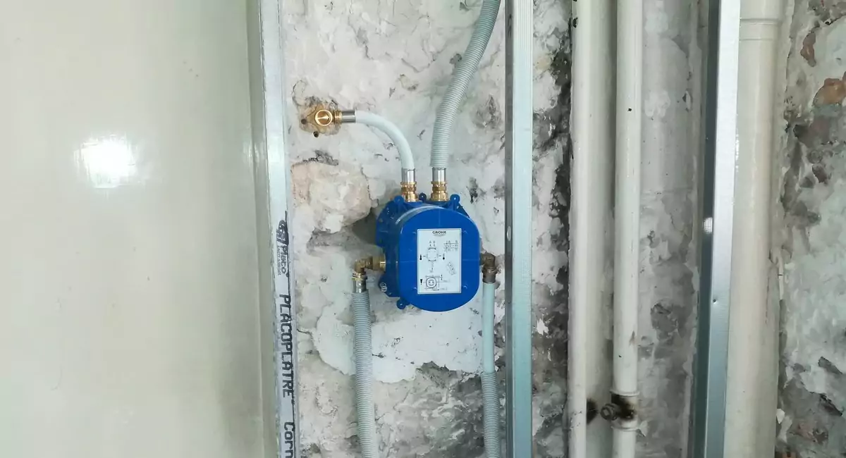 Robinet completement raccordé