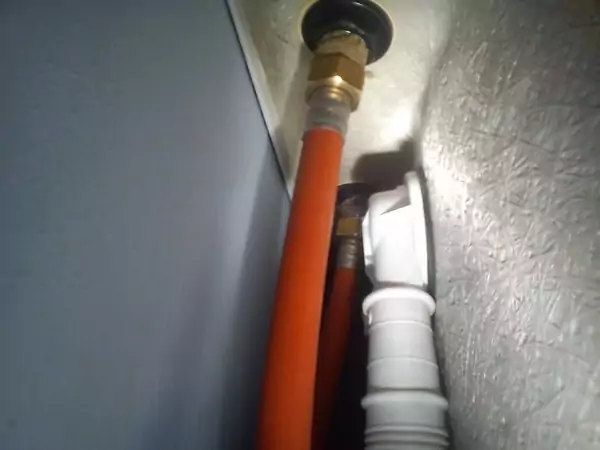 Raccords sertis